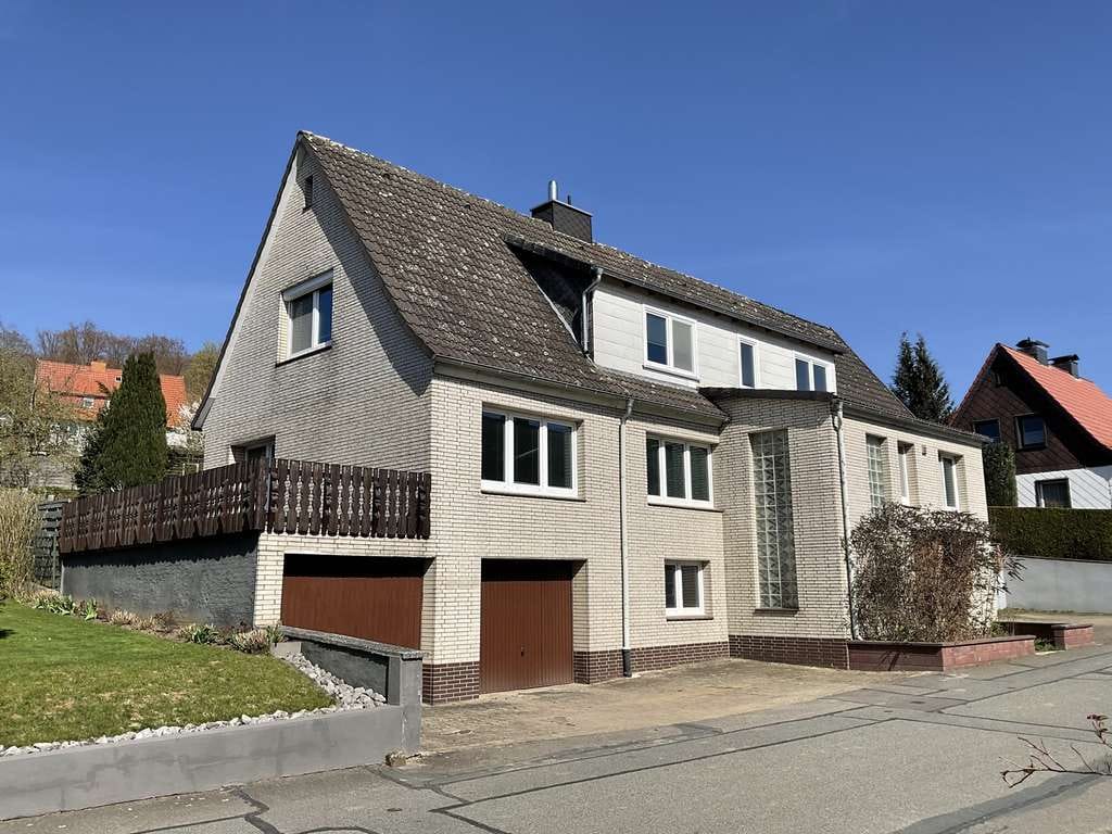Immobilie in Herzberg am Harz - Modernisiertes Einfamilienhaus in ruhiger Lage von Scharzfeld - Bild 0