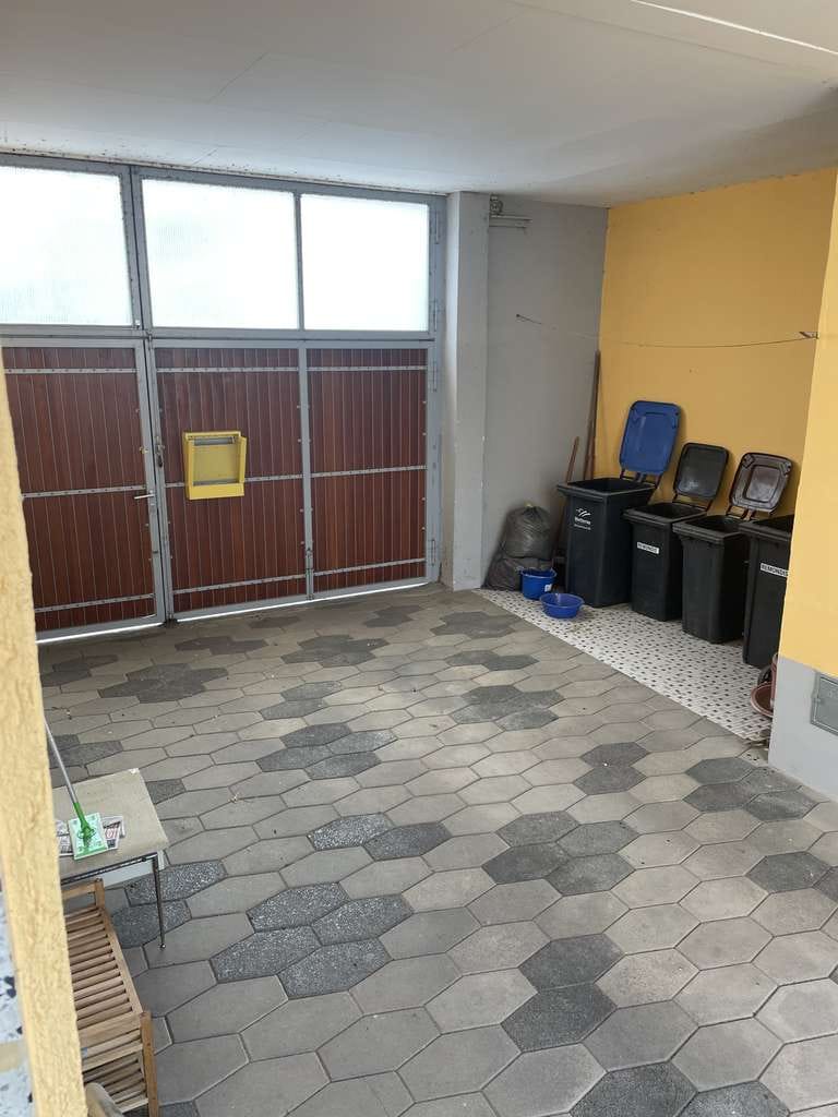 Immobilie in Ober-Mörlen - Wohnhaus mit großem Garten und Ausbaupotenzial - Bild 1