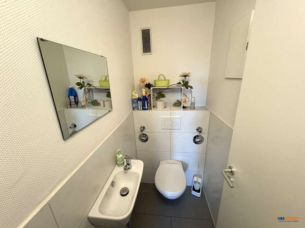 Immobilie in Waiblingen - Komfortabel & großzügig: 
Vermietete 3-Zi. ETW mit Garage - Bild 4