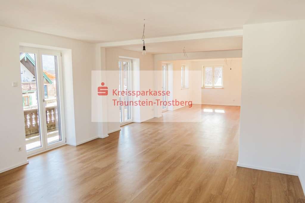 Immobilie in Unterwössen - Sanierte helle Wohnung im Herzen von Unterwössen / Achental - Bild 0