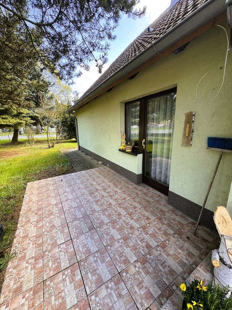 Immobilie in Fincken - Charmantes Einfamilienhaus mit großem Grundstück und ausbaufähigem Dachgeschoss in Jaebetz - Bild 3