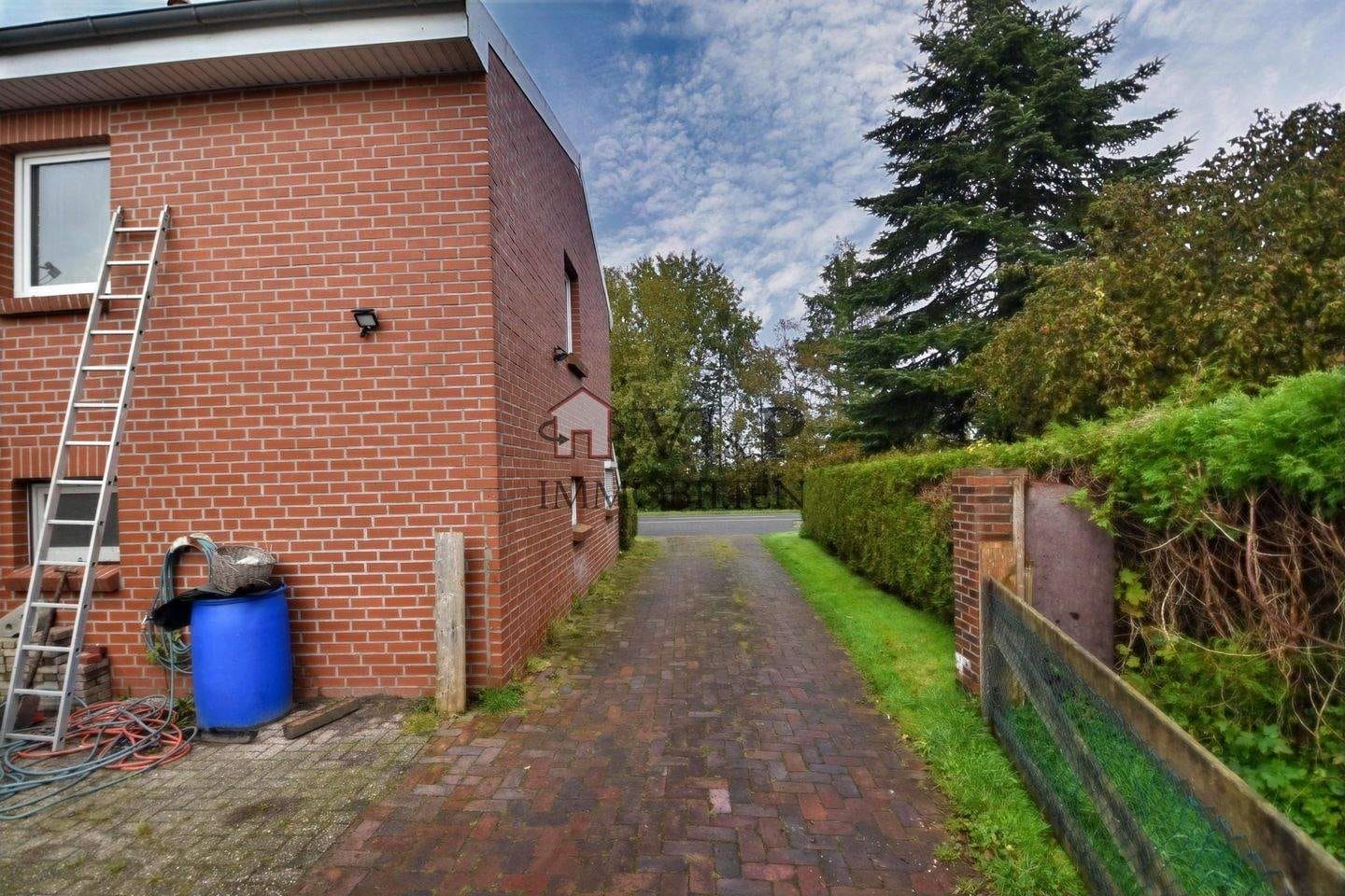 Immobilie in Aurich - Einfamilienhaus auf großem Grundstück - Mietkauf möglich - Bild 3