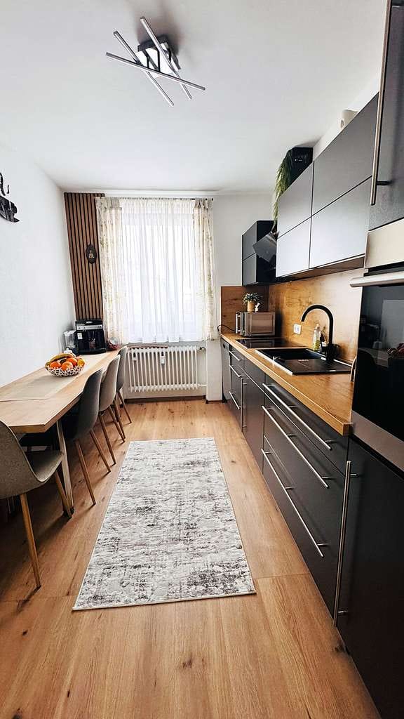 Immobilie in Landshut - Top gepflegte und vermietete 3-Zimmer Wohnung (eine von sechs möglichen Wohneinheiten) - Bild 3