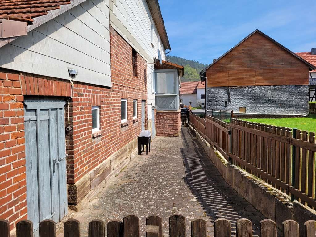 Immobilie in Neuenstein - PREISREDUZIERT!!! Fachwerkhaus mit Nebengebäuden in Neuenstein-Aua - Bild 3