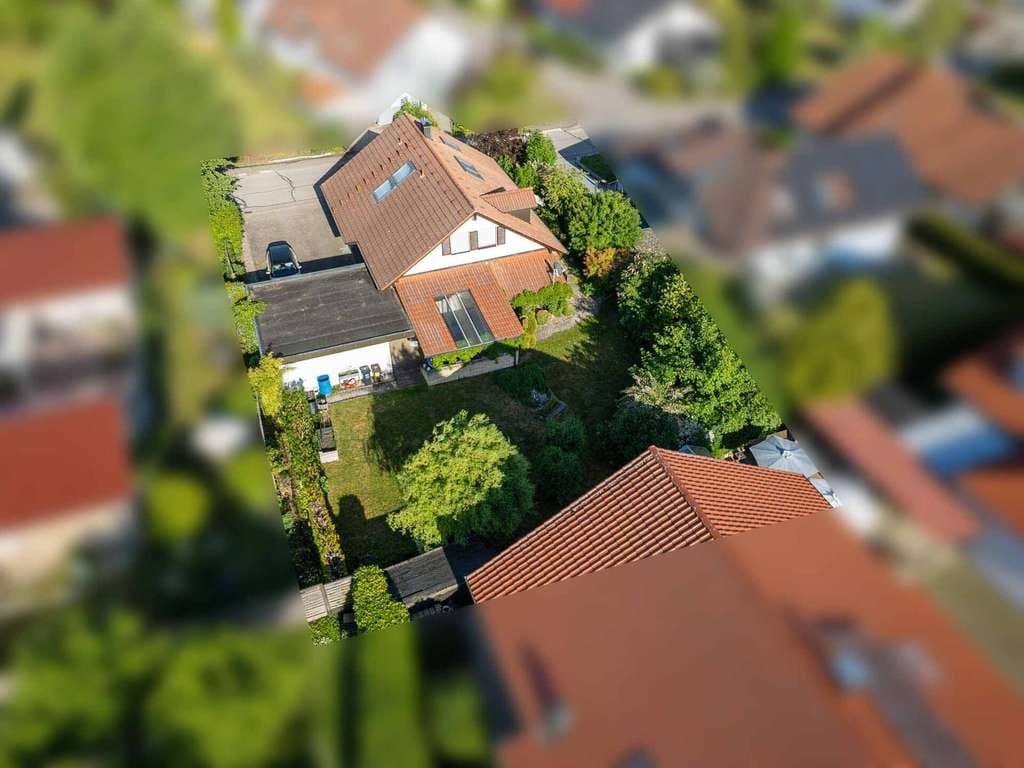 Immobilie in Merklingen - Ihr neues Zuhause für die ganze Familie – großzügig, gepflegt und naturnah - Bild 2