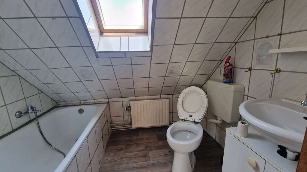 Immobilie in Husum - Sanierungsbedürftige DHH mit zwei Wohnungen - Bild 4