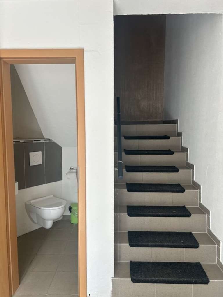 Immobilie in Herxheim - 08/15 ? Fehlanzeige! Ein Haus mit viel Platz für die ganze Familie - Bild 4