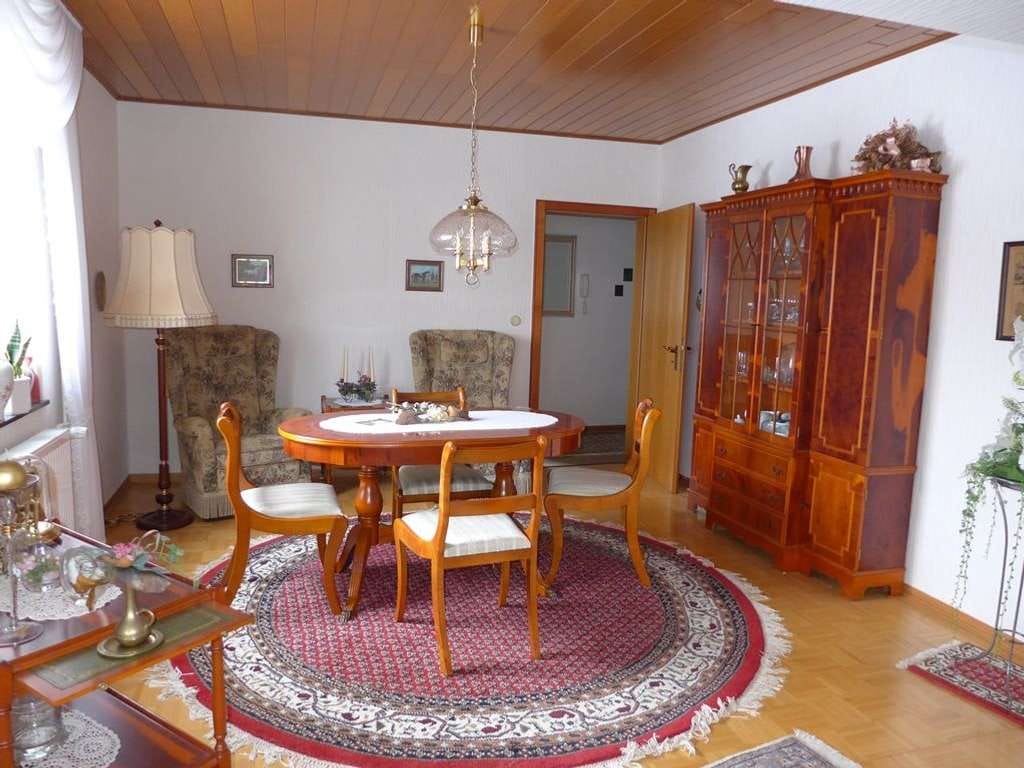 Immobilie in Aßlar - Gemütliches Wohnhaus - vielseitg nutzbar - optional mit Baugrundstück - Bild 4