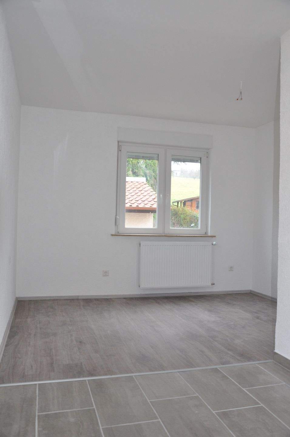 Immobilie in Niefern-Öschelbronn - Schöne 3-Zimmer Wohnung mit Balkon, kernsaniert,  in ruhiger Lage - Bild 3