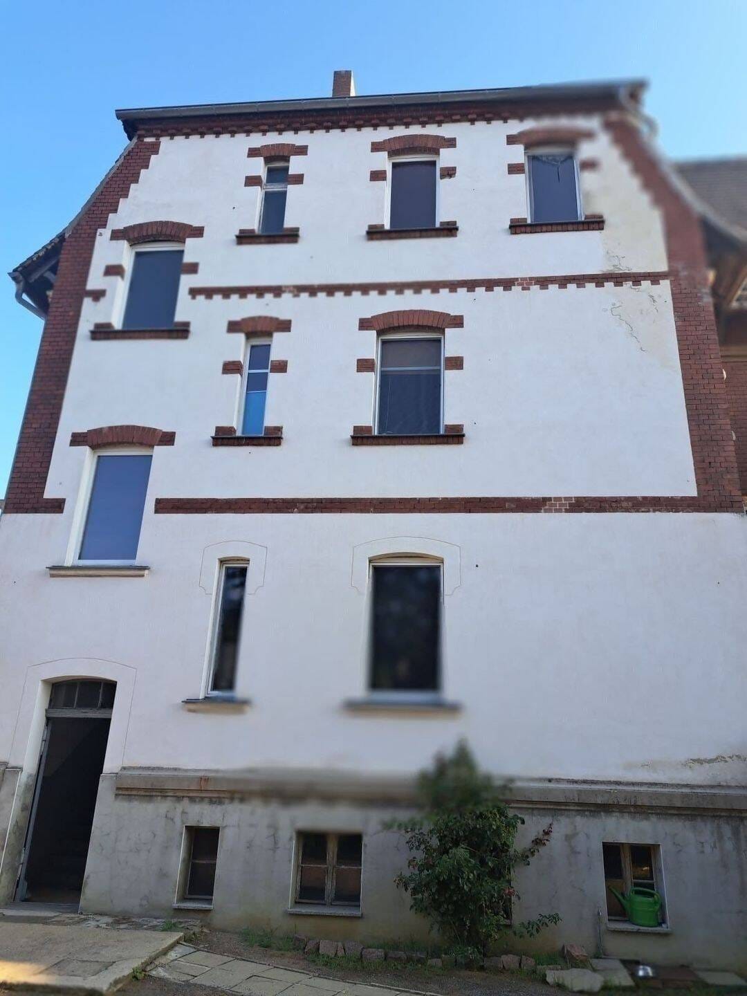 Immobilie in Herzberg (Elster) - DG-Wohnung mit Ausbaupotential, öffnen Sie den Dachboden. - Bild 0