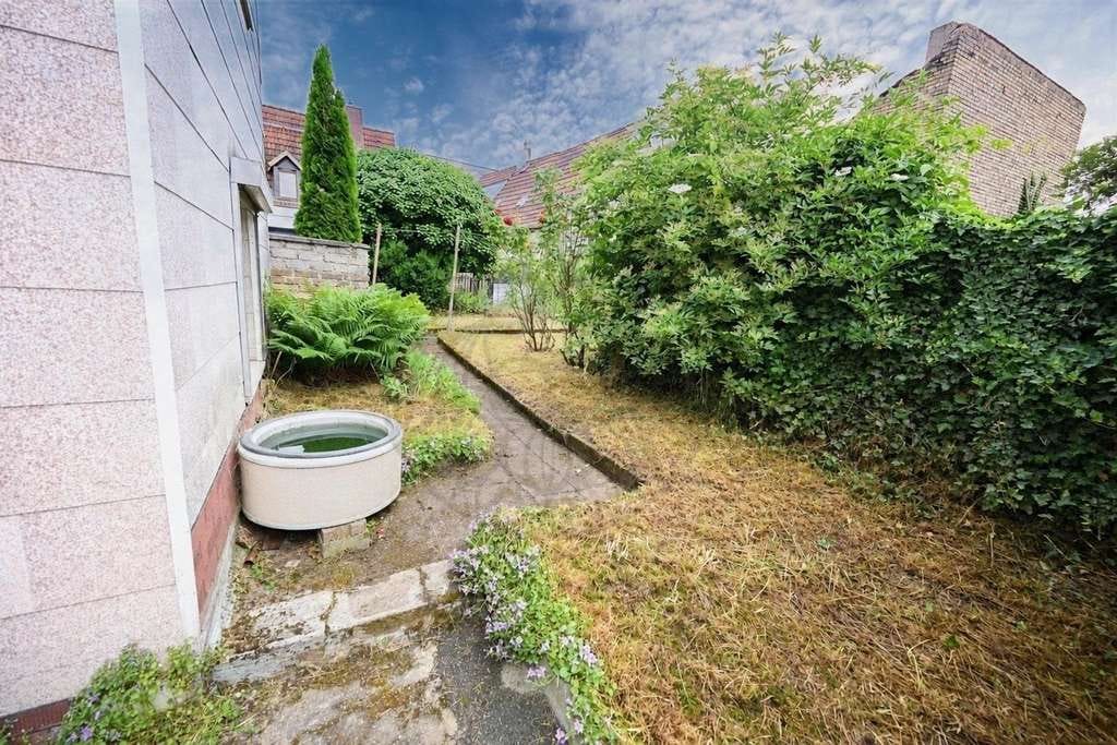 Immobilie in Oestrich-Winkel - Alternative zur Eigentumswohnung! Kleines Reihenmittelhaus mit Garten im Herzen von Oe.- Winkel! - Bild 1