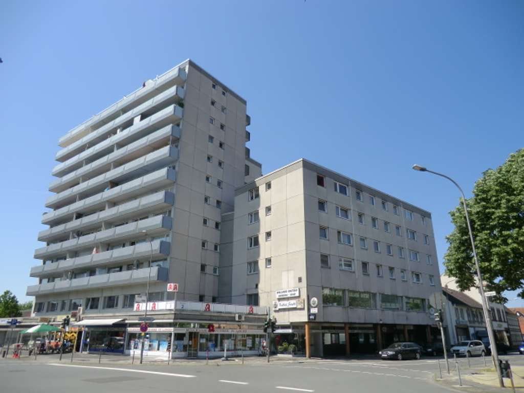 Immobilie in Langen - Profi Concept: Über den Dächern von Langen – 2-Zi.-Wohnung mit Balkon und Weitblick - Bild 0
