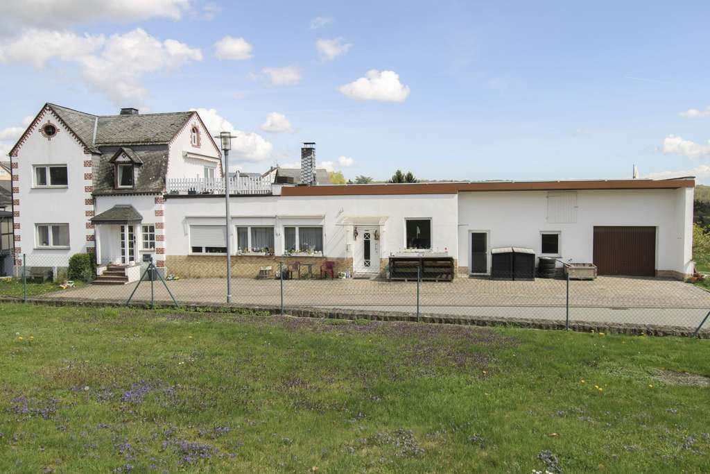 Immobilie in Kehlbach - Wohnen, Vermieten, Gestalten – charmantes Ensemble in ruhiger Feldrandlage mit großem Garten - Bild 0