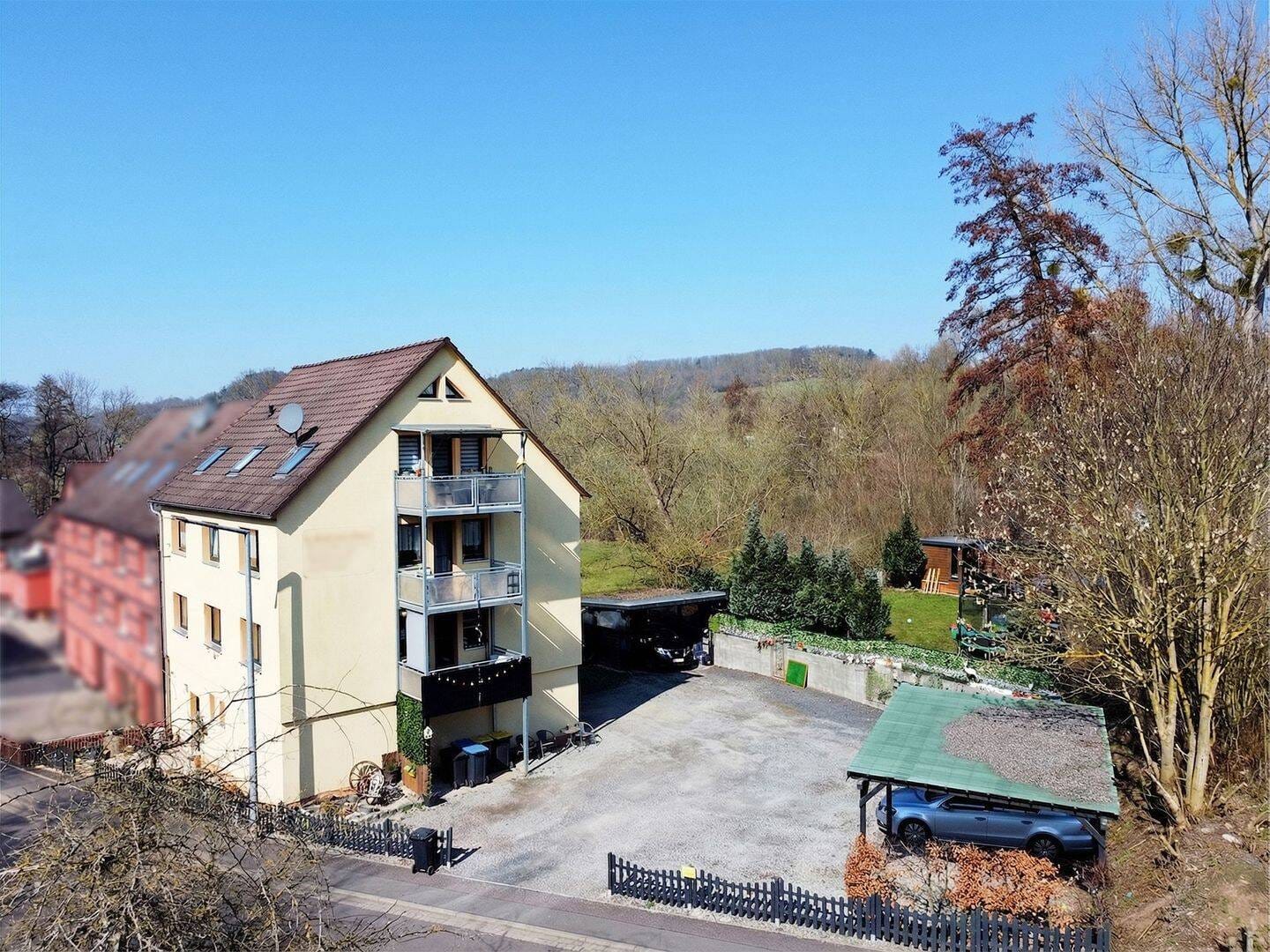 Immobilie in Eisenach - Gepflegtes Dreifamilienhaus in ruhiger Wohnlage in Eisenach - ideale Kapitalanlage - Bild 1