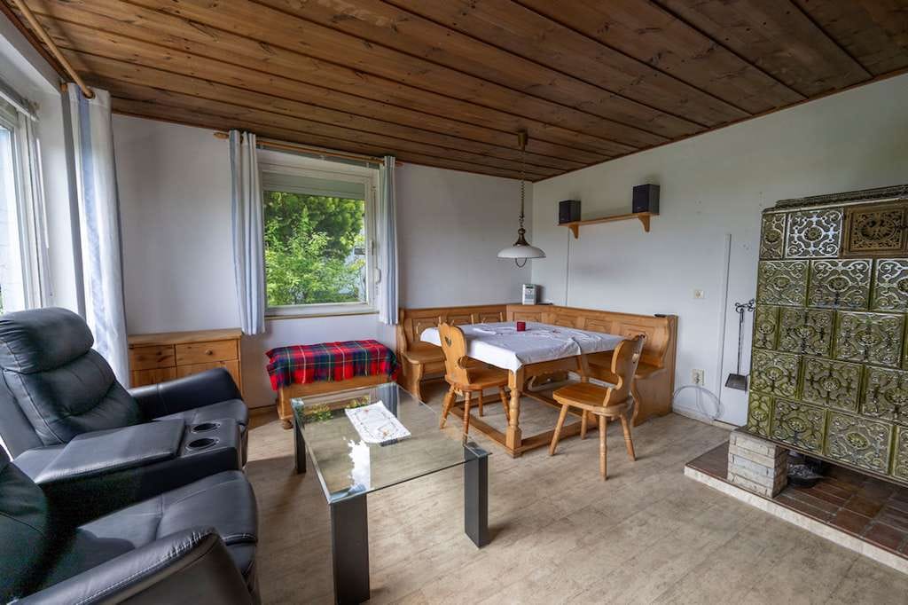 Immobilie in Jesewitz - ZWEI Bungalows plus Baugrundstück in guter Lage ! - Bild 2