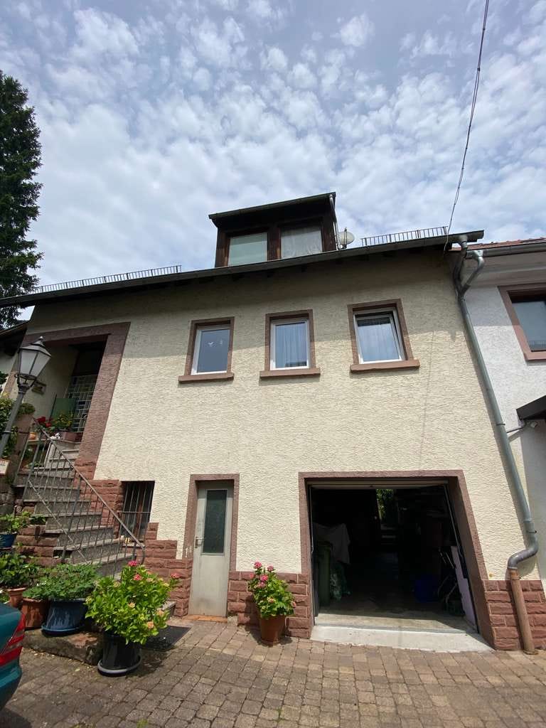 Immobilie in Neckargemünd - Attraktives Wohnhaus mit 3-Einheiten in guter Lage von Neckargemünd - Bild 1