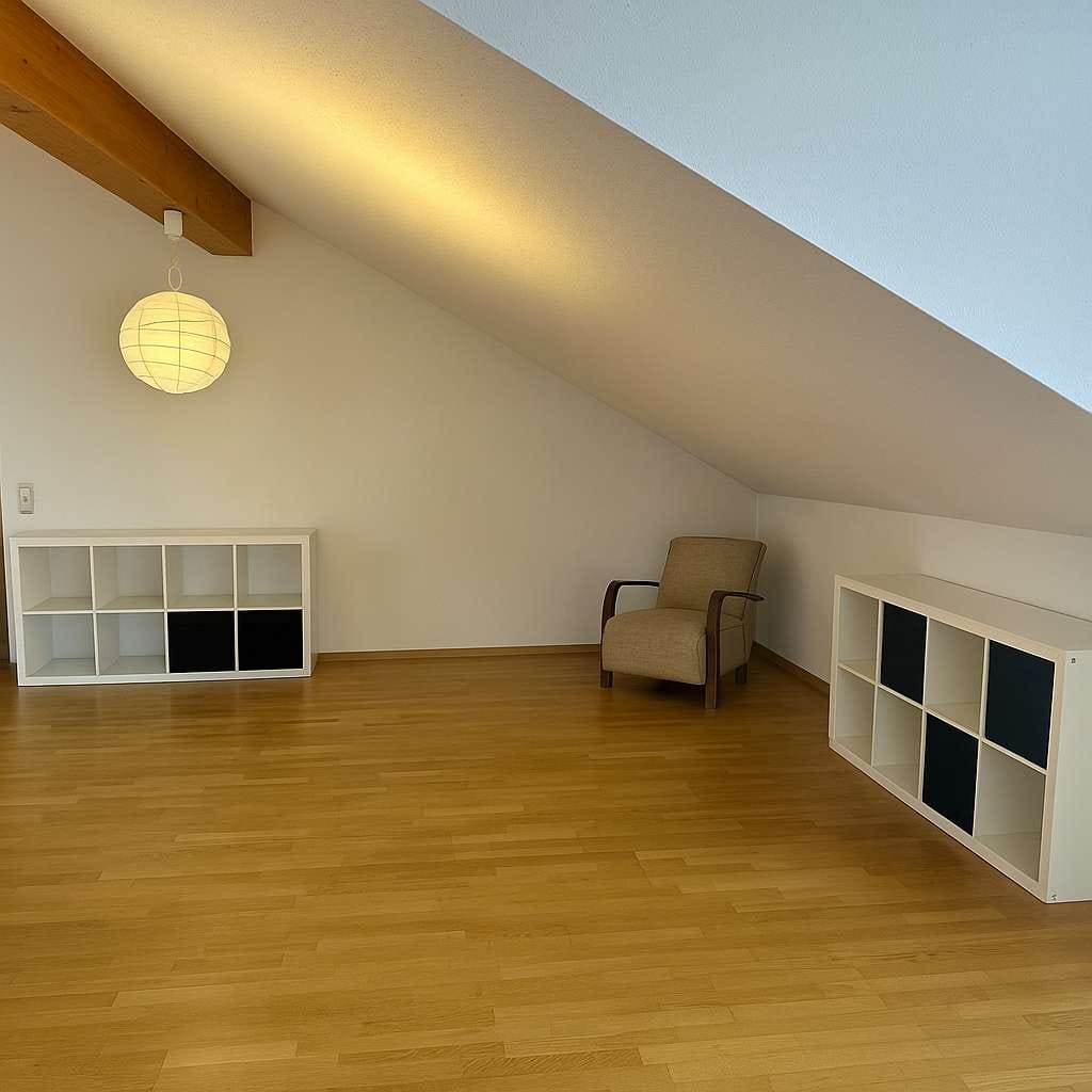 Immobilie in Oberhaching - Wunderschöne vermietete DG-Wohnung zu verkaufen. - Bild 2