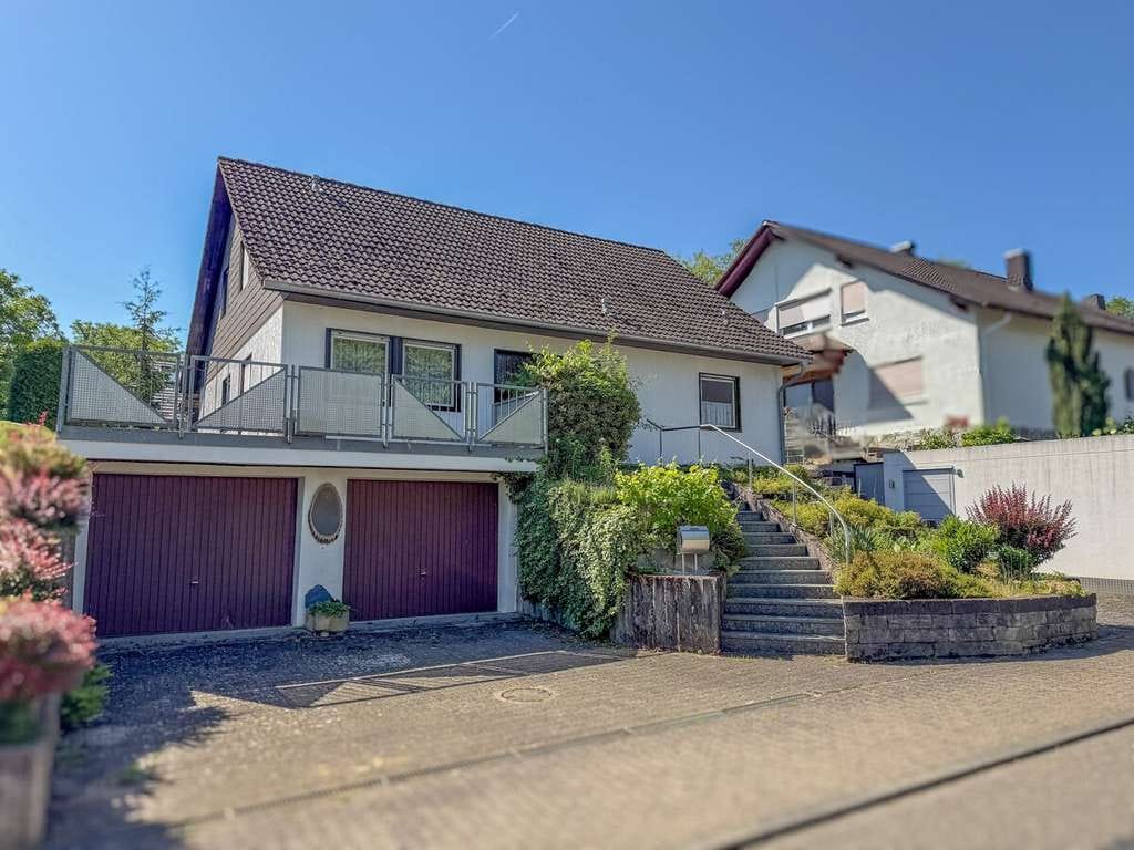 Immobilie in Ubstadt-Weiher - Solide Basis für Ihr neues Zuhause: Fertighaus mit großem Entwicklungspotenzial - Bild 0