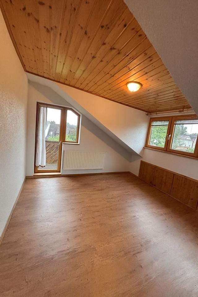 Immobilie in Fluorn-Winzeln - Zweifamilienhaus mit Wintergarten, großem Garten und viel Platz - Bild 0