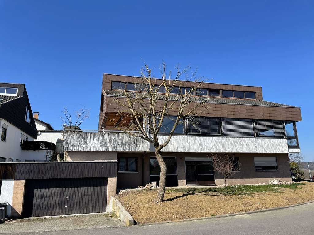 Immobilie in Aichtal - Großzügiges Architektenhaus mit ELW/Büro - Bild 2