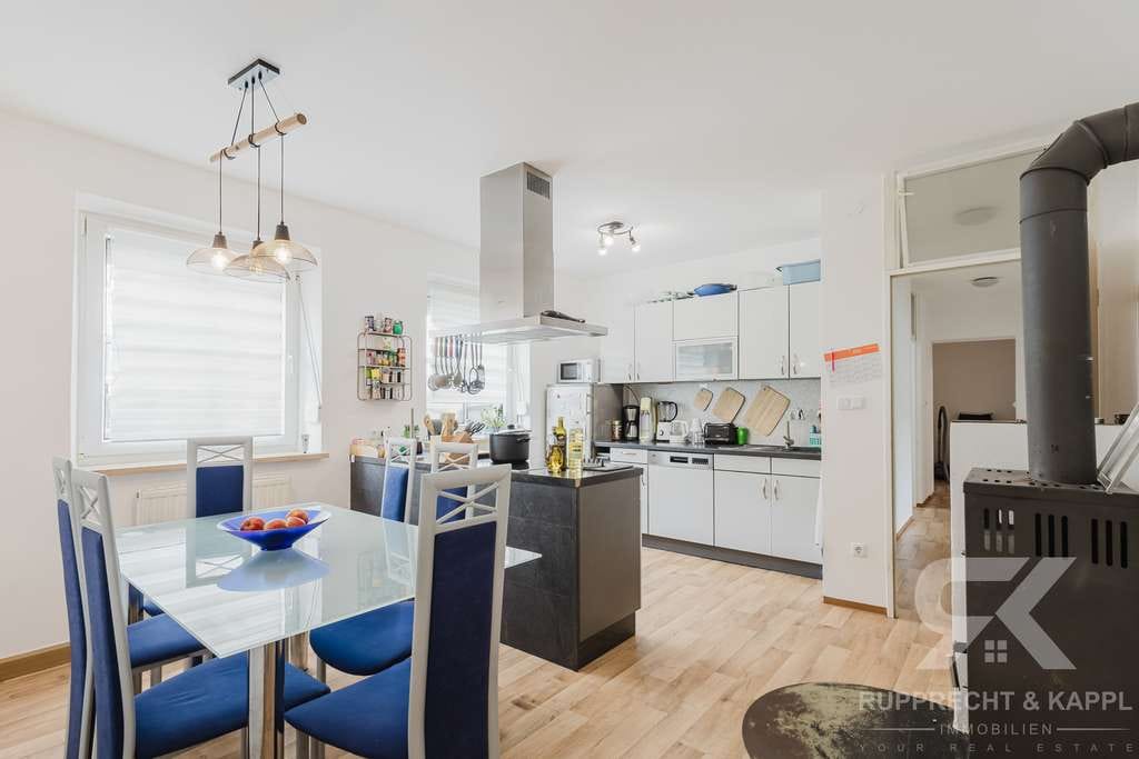 Immobilie in Amberg - Großzügige Eigentumswohnung mit Balkon, Garage & Top-Lage – ideal für Familien oder Kapitalanleger - Bild 3