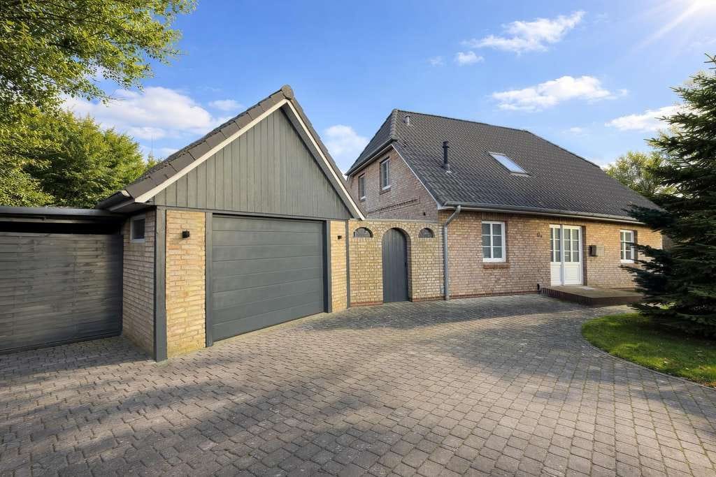 Immobilie in Humptrup - Stilvolles Einfamilienhaus - helles Haus mit modernem Ambiente - Bild 0