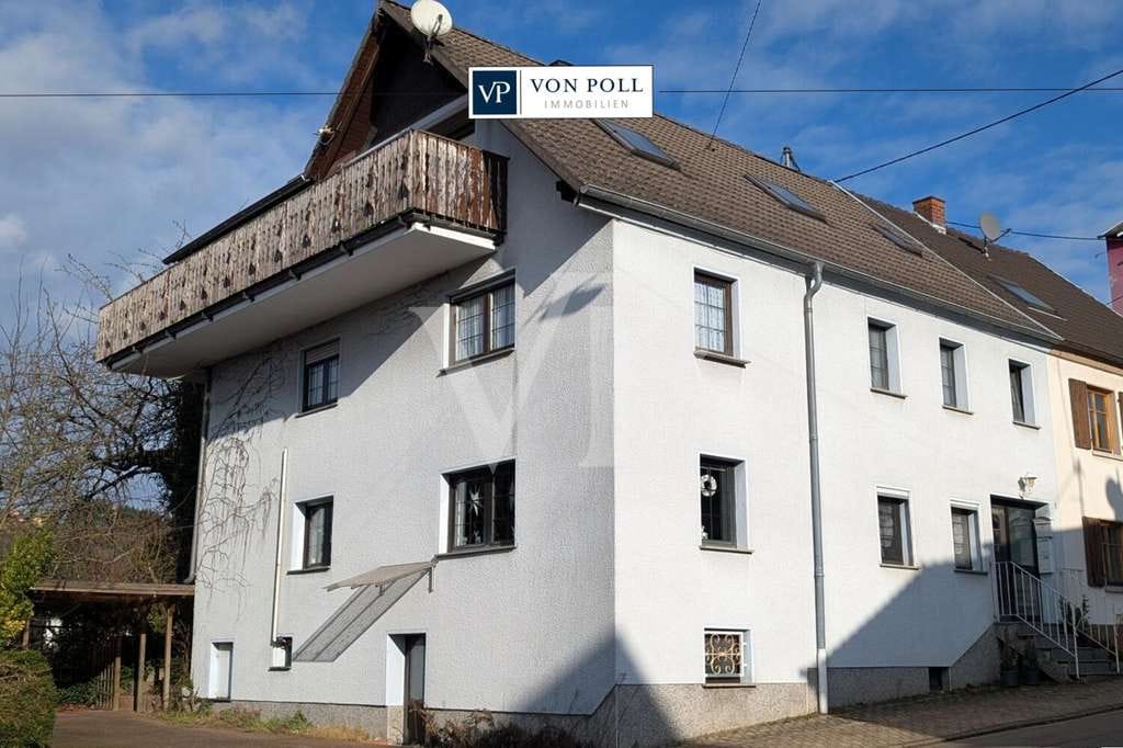 Immobilie in Püttlingen - 3-Familienhaus mit Potenzial – attraktive Kapitalanlage in Köllerbach - Bild 0