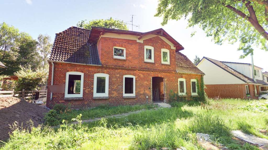 Immobilie in Stockelsdorf - Haus aus Jahrhundertwende - Bild 0