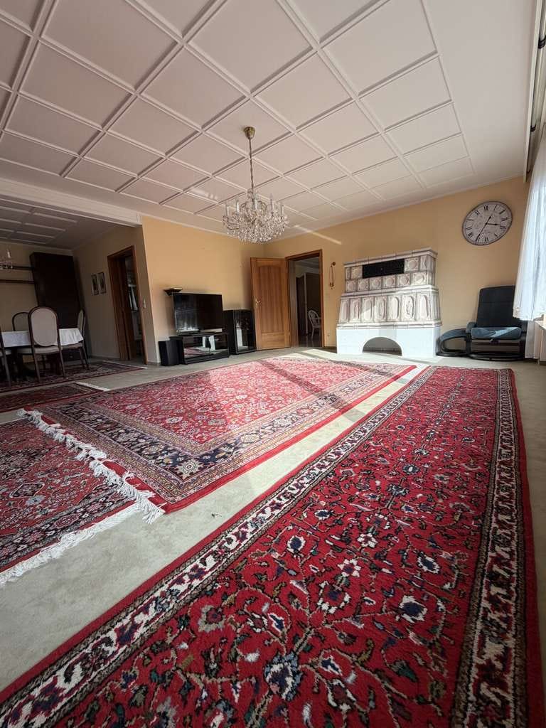 Immobilie in Gaimersheim - Großzügiges Zweifamilienhaus mit großem Garten und vielen Möglichkeiten - Bild 3