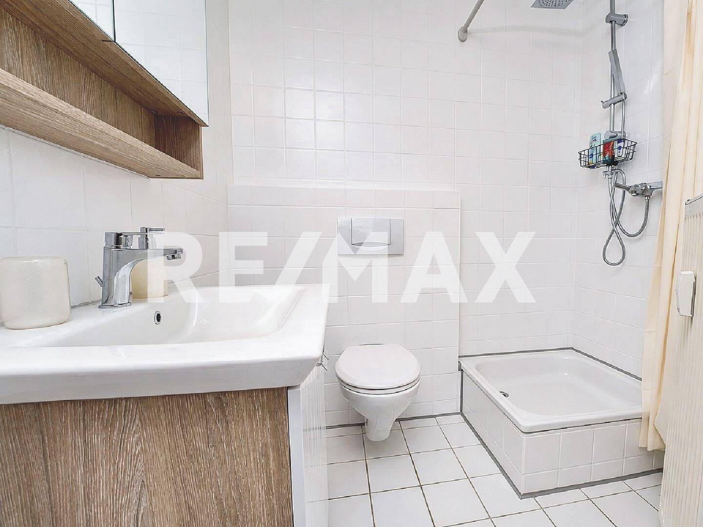 Immobilie in Donaueschingen - RE/MAX: ? Stilvoll möbliert ? Barrierefrei ? Seniorengerecht ? Sofort bezugsfrei ? - Bild 1