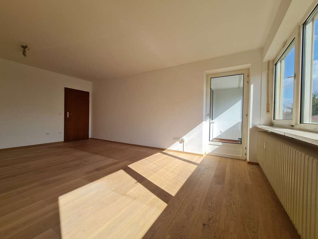 Immobilie in Neuhaus am Inn - Traumhafte 2-Zi-EG-Wohnung - perfekter Schnitt, sonnig, hell und komplett renoviert - top Chance ! - Bild 2