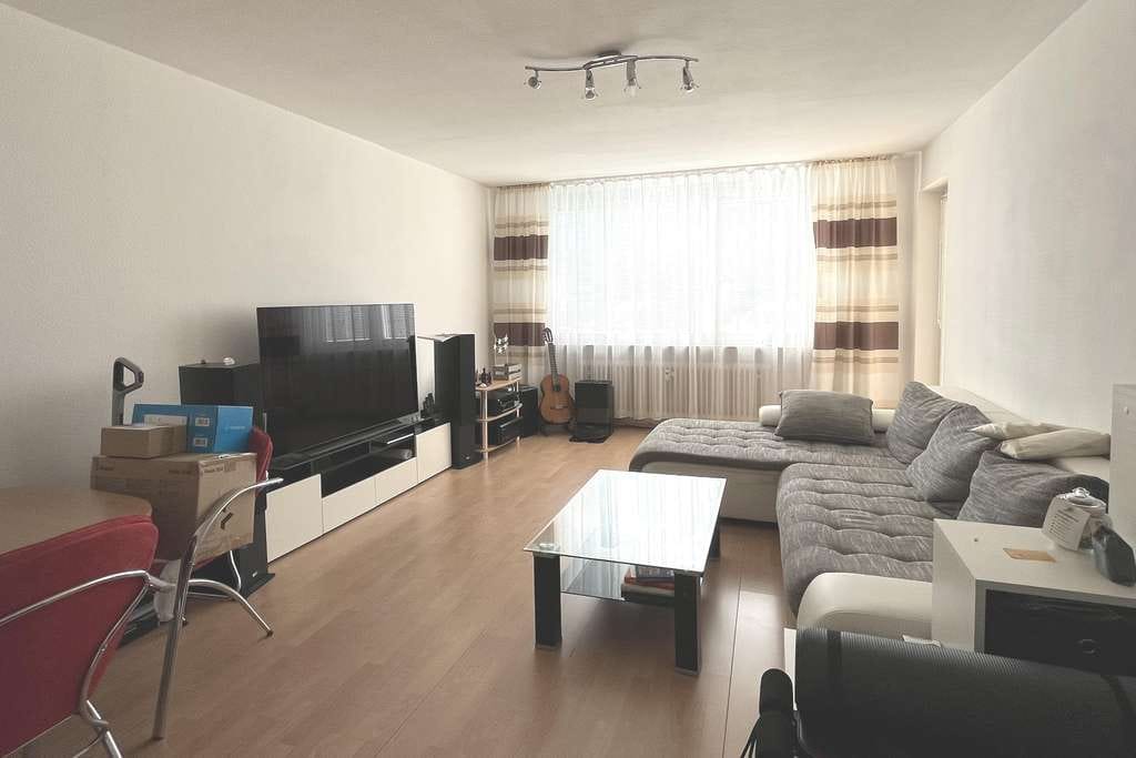 Immobilie in Korntal-Münchingen - Vermietete 2 ½-Zimmer Wohnung mit Balkon  - Bild 2