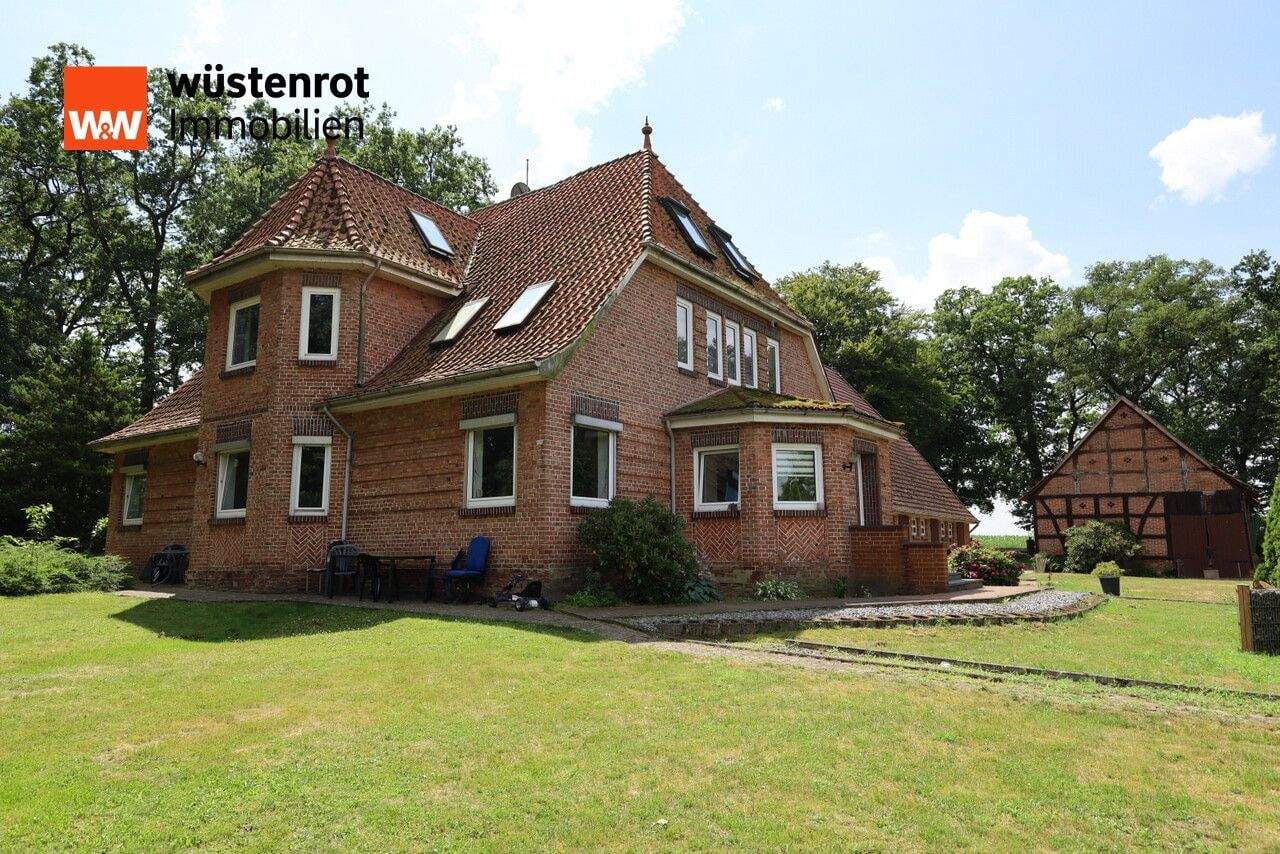 Immobilie in Sulingen - Großer Resthof mit ehemaligen Stallungen, Nebengebäude und Wiese in Groß Lessen zu verkaufen - Bild 2