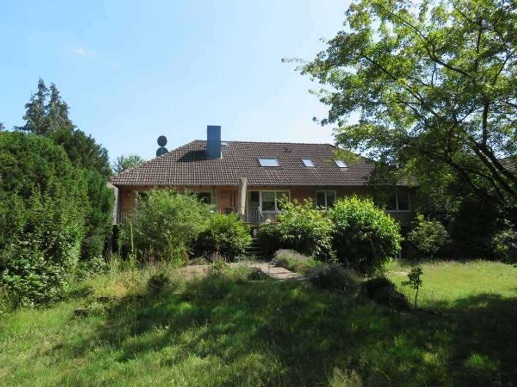 Immobilie in Wedemark - *Resse* familienfreundliches 2-Fam.-Haus mit großem Grundstück u. Teichanteil. - Bild 3
