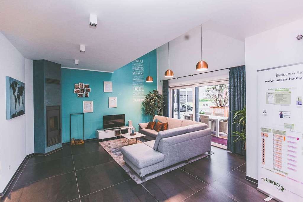 Immobilie in Kreuzwertheim - Das Energiesparwunder, mit viel Platz und Raum, zum Wohlfühlen - Bild 3