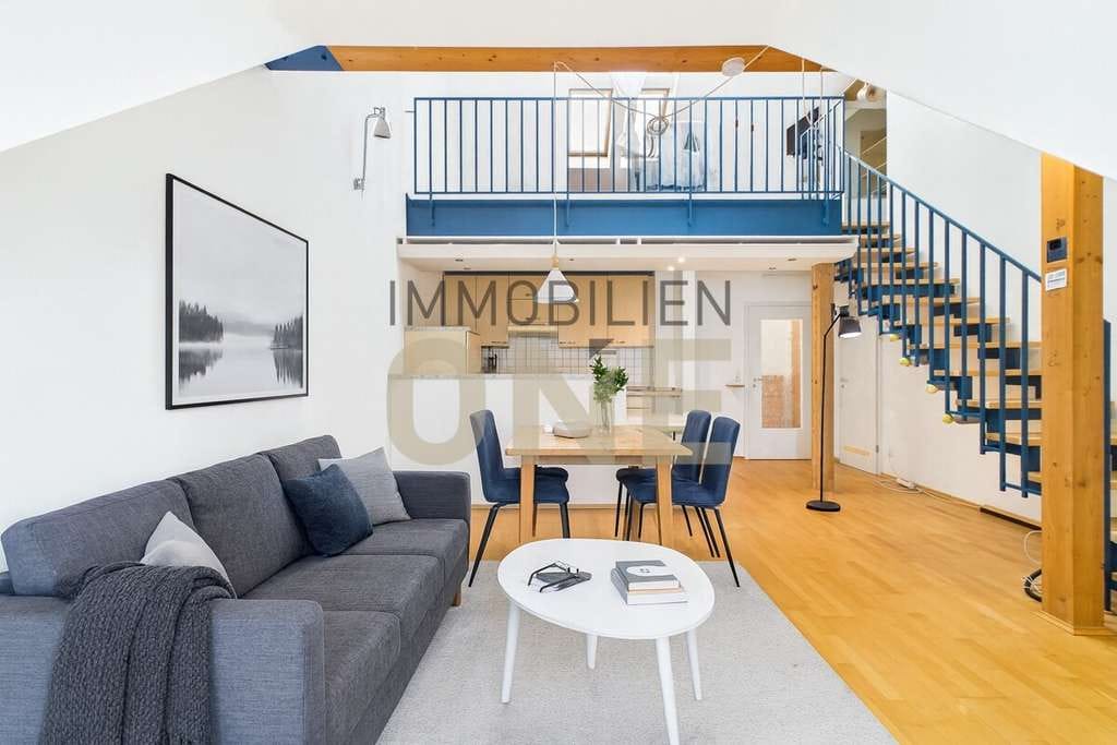 Immobilie in Nittendorf - Helle 2,5-Zimmer Galeriewohnung mit Balkon und Tiefgaragenstellplatz - Bild 0
