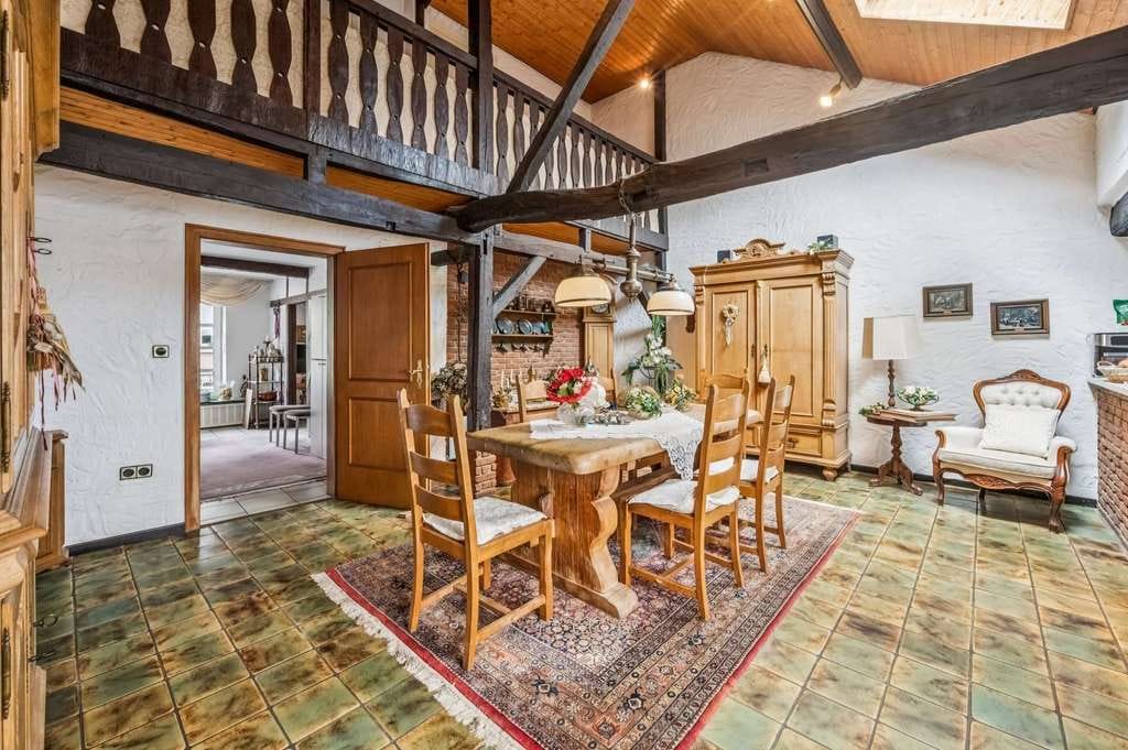 Immobilie in Schwalmtal - Historisches Ambiente - Zweifamilienhaus an der Kirche St. Gertrud - Bild 3