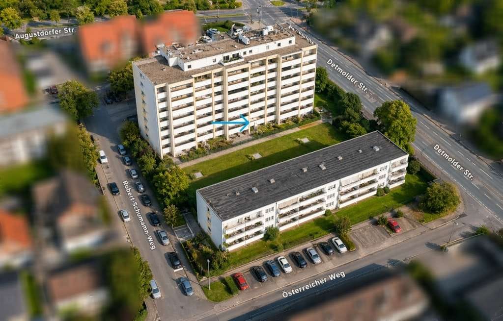 Immobilie in Paderborn - Etagenwohnung mit Balkon ++ Erstes OG ++ TG-Stellplatz opt. ++ Aufzug - Bild 2
