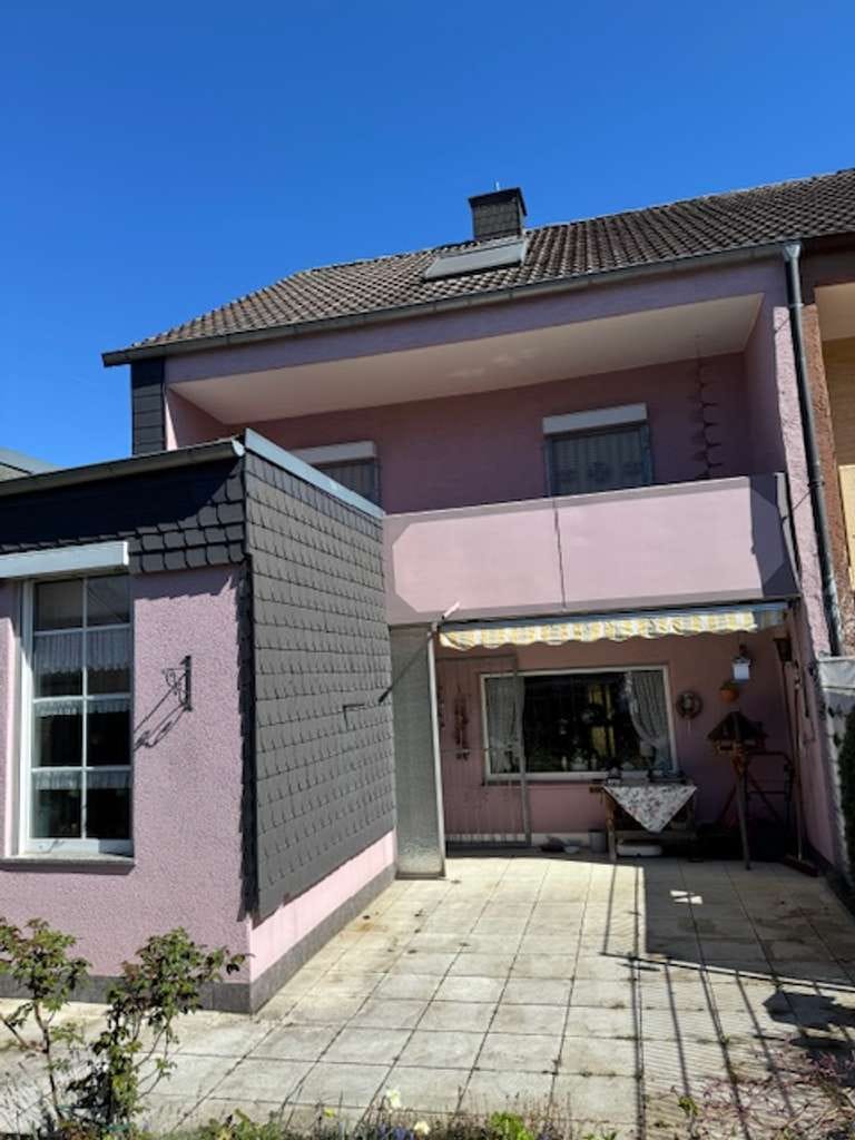 Immobilie in Karben - Raumwunder / REH mit viel Platz für die große Familie ! - Bild 3