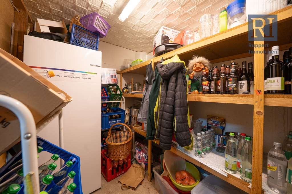 Immobilie in Kolitzheim - Einfamilienhaus mit großem Balkon - Bild 4