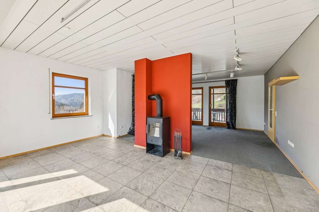 Immobilie in Warmensteinach - Einfamilienhaus mit Einliegerwohnung in naturnaher Lage im Fichtelgebirge - Bild 4