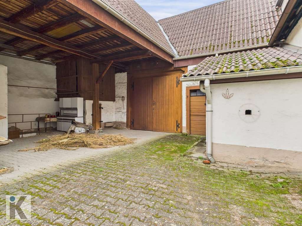 Immobilie in Schifferstadt - Sanierungsbedürftiges Haus mit Scheune im Herzen von Schifferstadt! - Bild 2