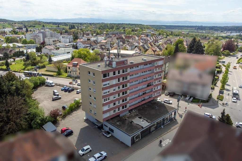 Immobilie in Tettnang - BERGE UND SEE IM BLICK! 3-Zimmer-Citywohnung sanieren und 180° Panoramasicht genießen - Bild 0