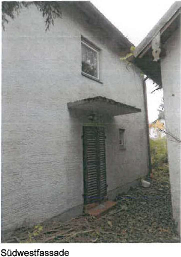 Immobilie in Feldkirchen - Einfamilienhaus mit Nebengebäude - Bild 3
