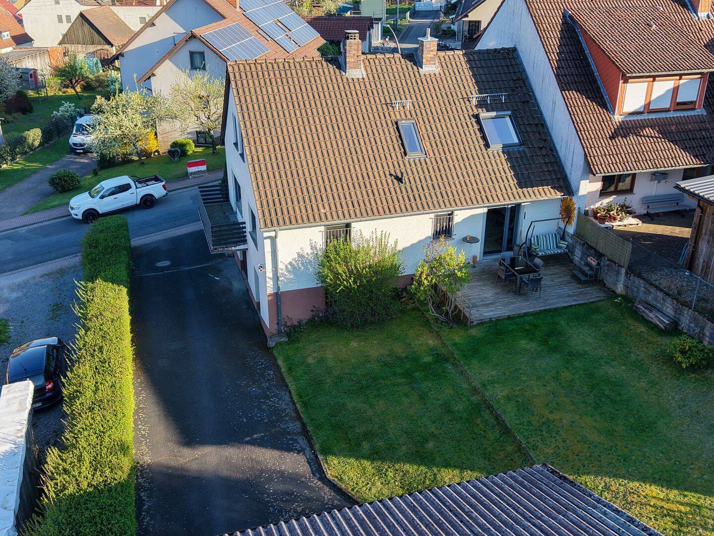 Immobilie in Bischbrunn - Grünes Wohnglück in Bischbrunn - EFH mit Einliegerwohnung und Garten - Bild 1