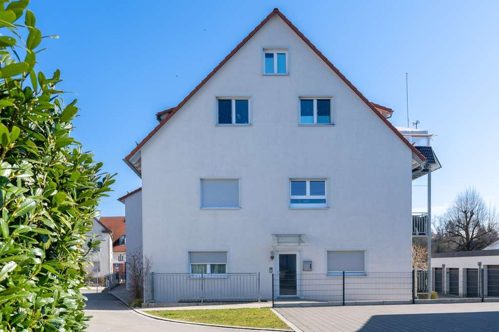 Immobilie in Hüttisheim - Kompakte Kapitalanlage: Vermietete 2-Zimmer-Wohnung (ca. 46 m²) im OG - Bild 4