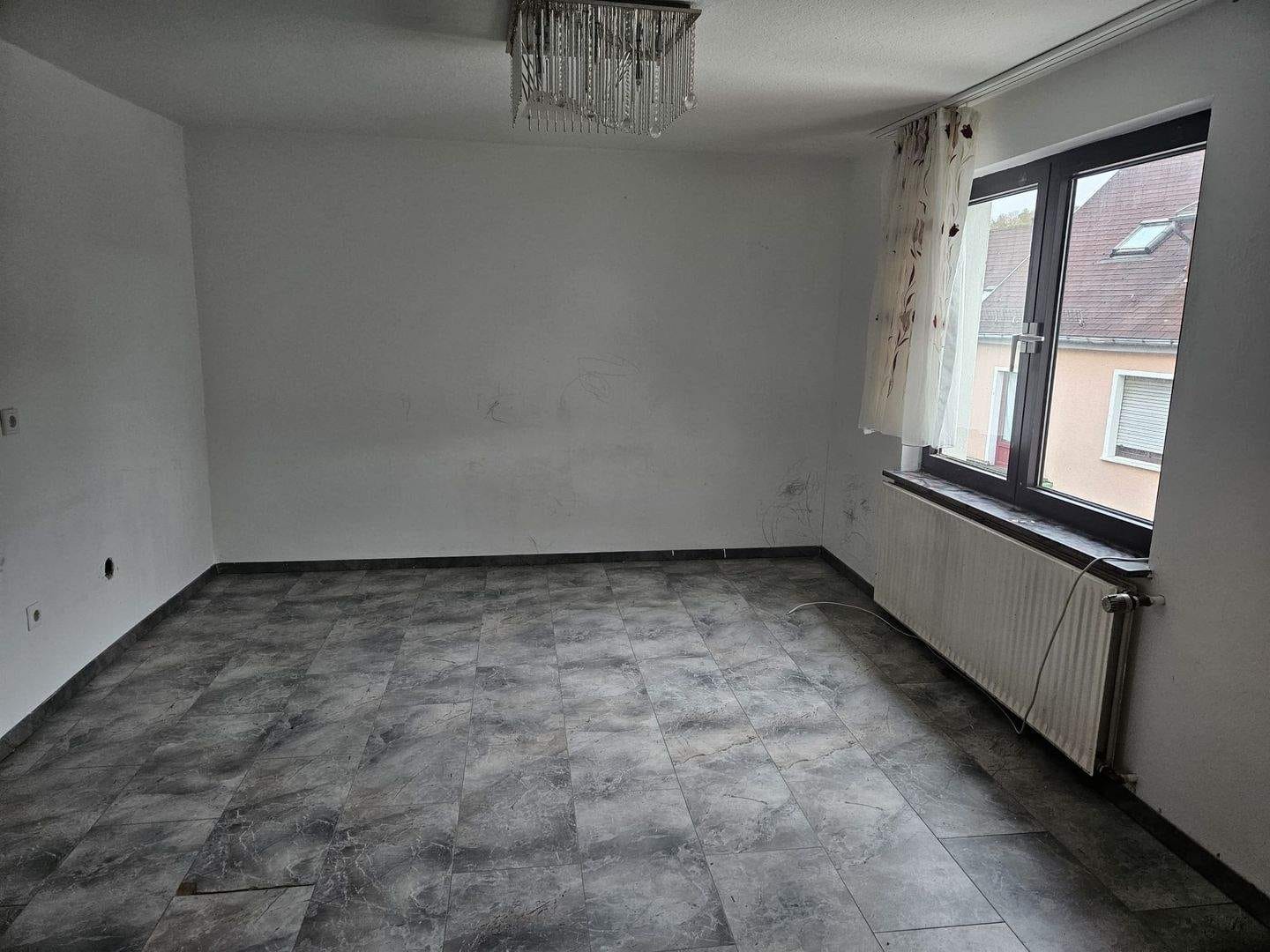 Immobilie in Gemünden - „Gemütliches Einfamilienhaus in Gemünden m. Garten– Platz für die ganze Familie“ - Bild 4