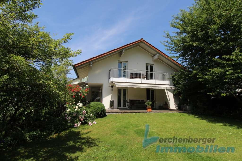 Immobilie in Gottfrieding - ***Lichtdurchflutetes Einfamilienhaus mit traumhaften Garten in der Gottfriedingerschwaige*** - Bild 0