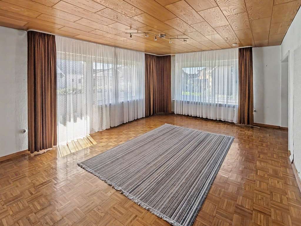 Immobilie in Vordorf - Vordorf: Großzügiges Einfamilienhaus mit Garage, Vollunterkellerung und Zukunftspotenzial - Bild 2