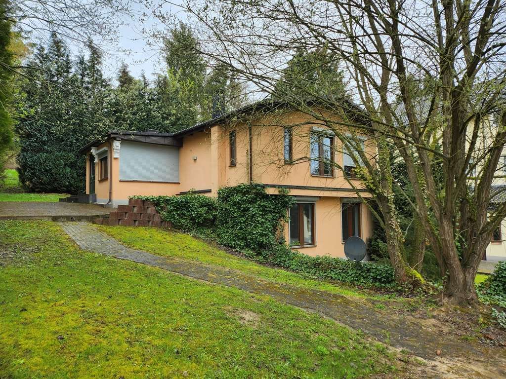 Immobilie in Neunkirchen-Seelscheid - Stilvolles Einfamilienhaus inklusive Einzelgarage - Bild 4